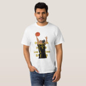 T-shirt Dearica Hamby jouant au basket-ball (Devant entier)