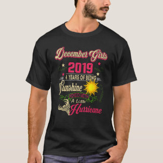 T-shirt Décembre 2019 4e anniversaire Décembre Fille 2019
