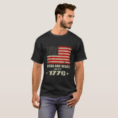 T-shirt Defend And Resist Like It'S 1776 (Devant entier)