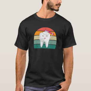 T-shirt dent dents perceuse langue gencive dentaire patien