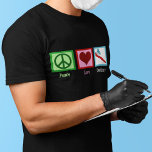T-shirt Dentiste mignon Peace Love Dentistrie<br><div class="desc">Un grand t-shirt Peace Love Dentistry pour un dentiste. Un signe de paix,  un coeur et une brosse à dents remplie de dentifrice pour quelqu'un de la profession dentaire.</div>