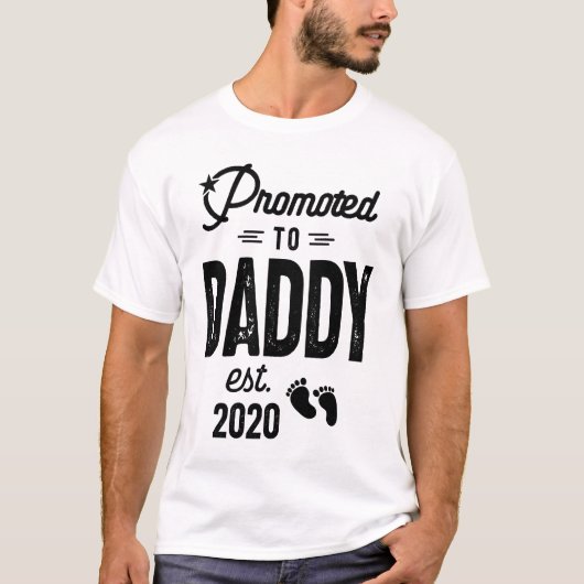 T-shirt Des Hommes Promus À Daddy Est. Cadeau bébé 2020 po (Devant)
