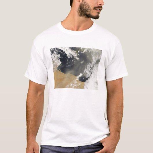 T-shirt Des panaches de poussière soufflant au large des c (Devant)