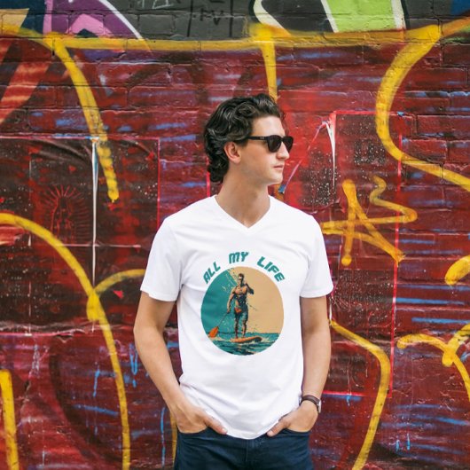 T-shirt Design dynamique avec homme sur la planche à pédal