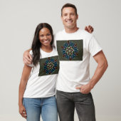 T-shirt Design inspiré de Sari avec détails complexes (Unisexe)