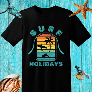 T-shirt Design rétro "Surfs vacances" avec surfer et palme