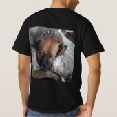 T-shirt Deux chiens se câlinant paisiblement (Dos)