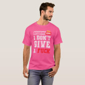 T-shirt Devise de manque d'intérêt Indifférence drôle de v (Devant entier)