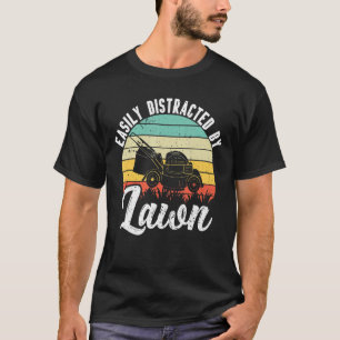 T-shirt Distrait par la tonte de pelouse aménagement paysa
