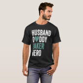 T-shirt Distressed Baker  Husband Daddy Baker Hero (Devant entier)
