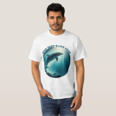 T-shirt Dive Deep Live Dolphin gratuit (Devant entier)
