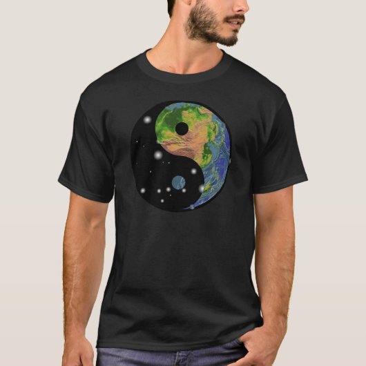T-shirt d'obscurité de la terre de Yin Yang (Devant)