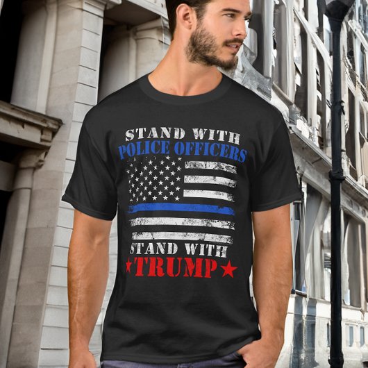 T-shirt Donald Trump 2024 aux côtés des policiers