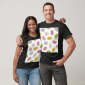 T-shirt Doodle beiguts motif, design sans soudure. (Unisexe)