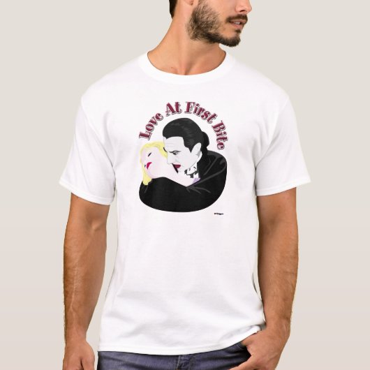T-shirt Dracula, L'Amour Au Premier Bite (Devant)