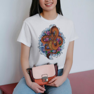 T-shirt Dragon au milieu des vagues et des fleurs