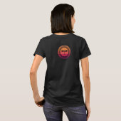 T-shirt Dragonfly in Retro Sunset avec nom (Dos entier)