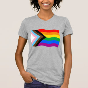 T-shirt Drapeau agitant Progress Pride