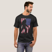 T-shirt Drapeau américain Bigfoot I Believe Sasquatch (Devant entier)