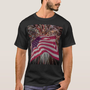 T-shirt Drapeau américain et feux d'artifice
