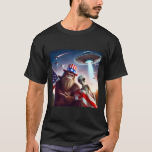 T-shirt Drapeau Américain Sasquatch Avec Alien Ufo Bigfoot