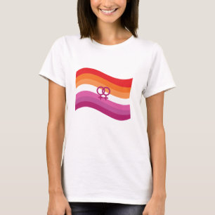 T-shirt Drapeau arc-en-ciel de fierté d'amour lesbien au c