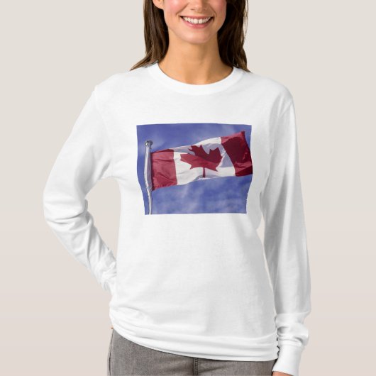 T-shirt Drapeau canadien (Devant)