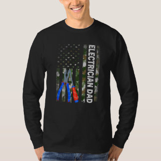T-shirt Drapeau Cool américain Camouflage Electricien Papa