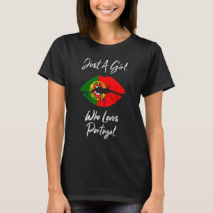 T-shirt Drapeau d'amour des filles de lèvres Portugal
