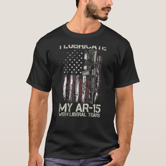 T-shirt Drapeau D'Arme Je Lubrifie Mon Ar 15 Avec Des Larm (Devant)