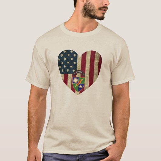 T-shirt Drapeau de coeur américain du 2e Bataillon 75e Ran (Devant)