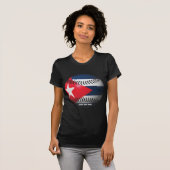 T-shirt Drapeau de Cuba sur un baseball (Devant entier)