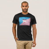 T-SHIRT DRAPEAU DE FIERTE DE JEU D'ÂGE (Devant entier)