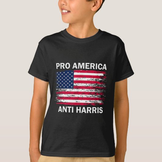 T-shirt Drapeau de l'Amérique anti Kamala Kamala Harris An (Devant)