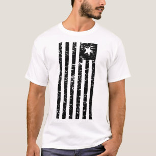 T-SHIRT DRAPEAU DE PATRIOT NOIR ET BLANC DÉTRESSÉ