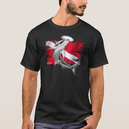 T-shirt Drapeau de piqué avec le requin-plongeur de (Devant)