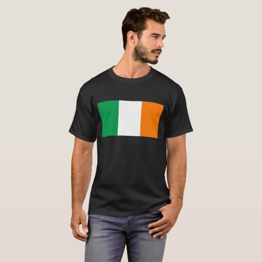 T-shirt Drapeau irlandais avec Shamrock arc-en-ciel (Devant entier)