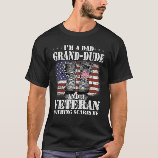 T-shirt Drapeau Je suis un papa grand-dude et un vétéran R (Devant)
