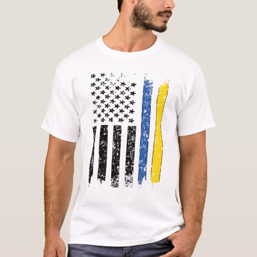T-shirt Drapeau moitié ukrainien moitié américain Ukraine  (Devant)