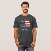 T-shirt Drapeau Radical par Basic Decency USA (Devant entier)