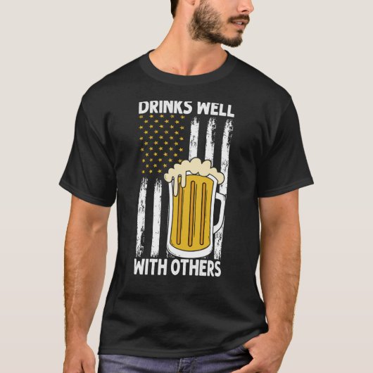 T-shirt drinks well with others women drinks well with oth (Devant)