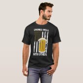 T-shirt drinks well with others women drinks well with oth (Devant entier)