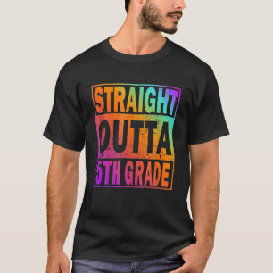 T-shirt Droit En Dehors De 5E Année Grande Graduat