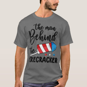 T-shirt Drôle 4 juillet Grossesse L'Homme Derrière Le Fir
