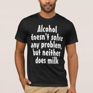 T-shirt Drôle Boisson humoristique : L'alcool ne résout pa