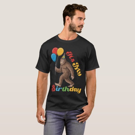 T-shirt Drôle C'est mon anniversaire Bigfoot Sasquatch Par (Devant entier)