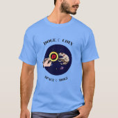 T-shirt Drôle Chien attrape le chien dans l'espace (Devant)