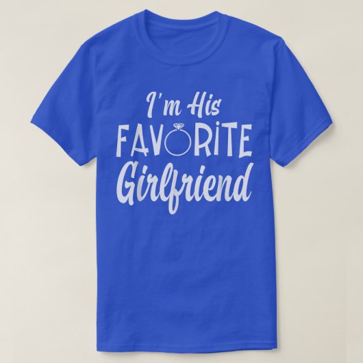 T-shirt Drôle de future mariée bientôt fiancée est son pré (Design devant)