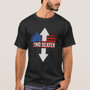 T-shirt Drôle de l'4 juillet de deux places du US Flag