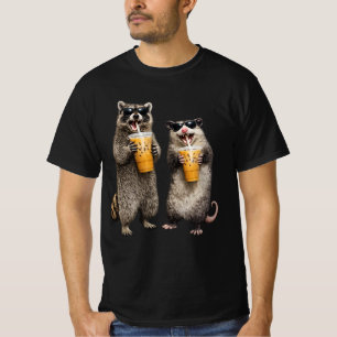 T-shirt drôle de Raton Laveur Opossum buvant du ca